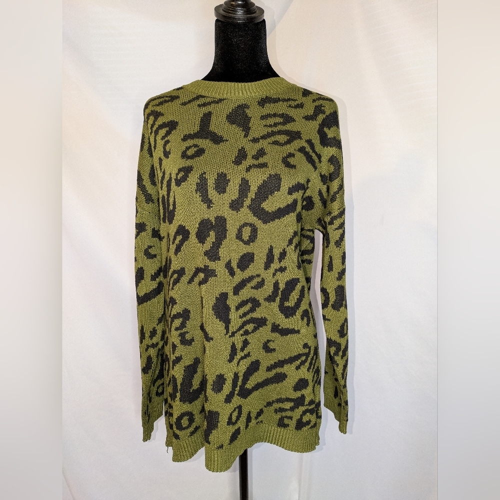 Army Green Leopard Print Round Neck Tunic Sweater